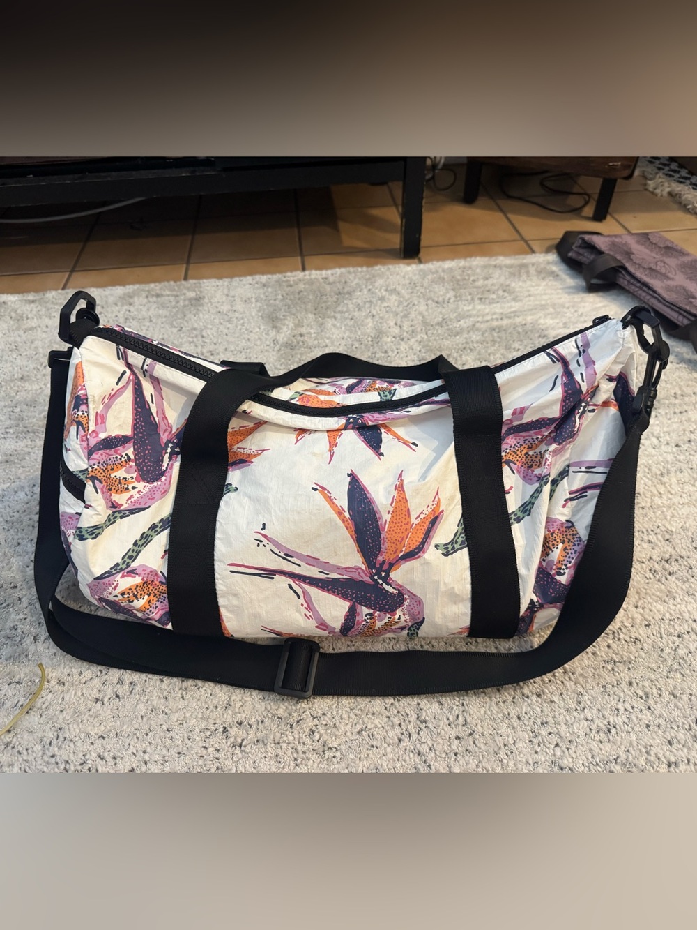 Aloha Collection Bird of Paradise Weekend Duffle Bag - White/Purple